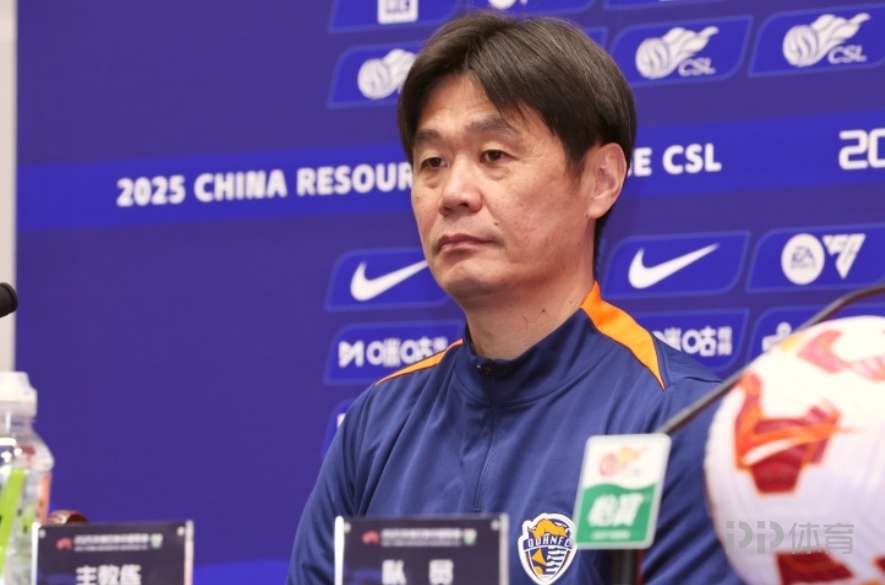 博主：前海牛主帅李霄鹏可能执教中甲球队宁波队