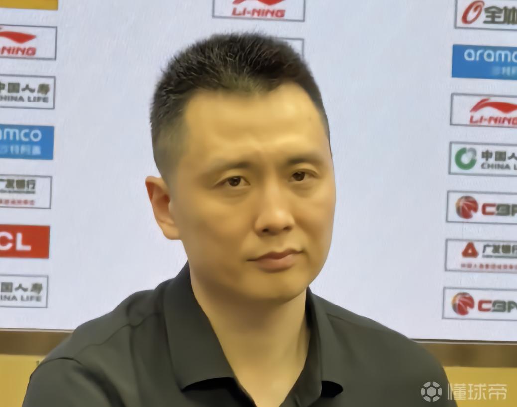 卢伟：感谢我的球员们，只要他们去拼无论输赢我都为他们骄傲