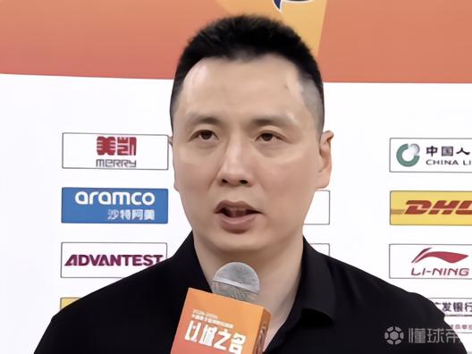 卢伟：两名大外援不能打让比赛很困难，感谢其他球员站了出来