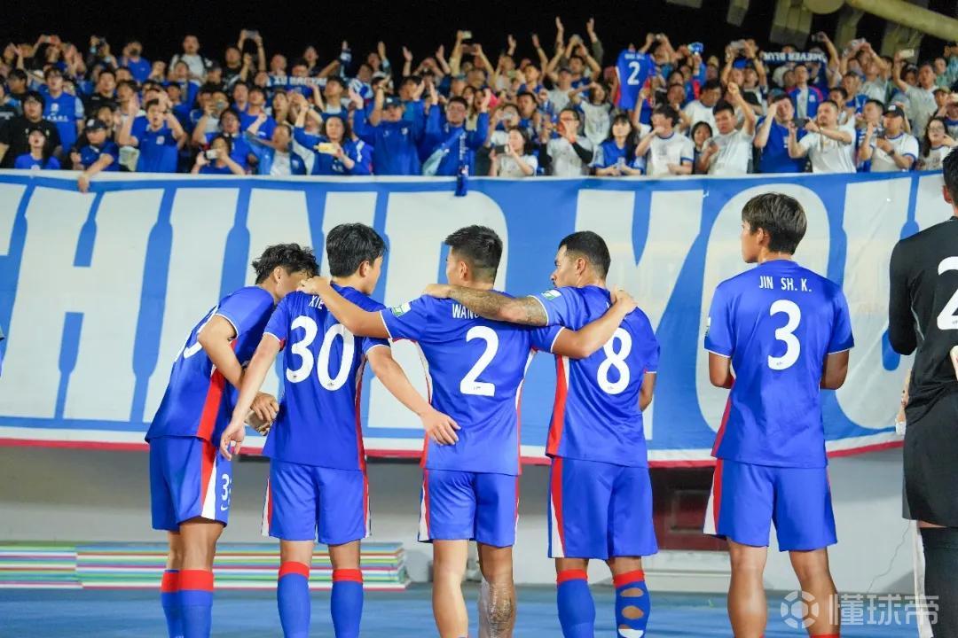 足球报：申花终于熬过5月，夏窗需要进一步加强板凳深度
