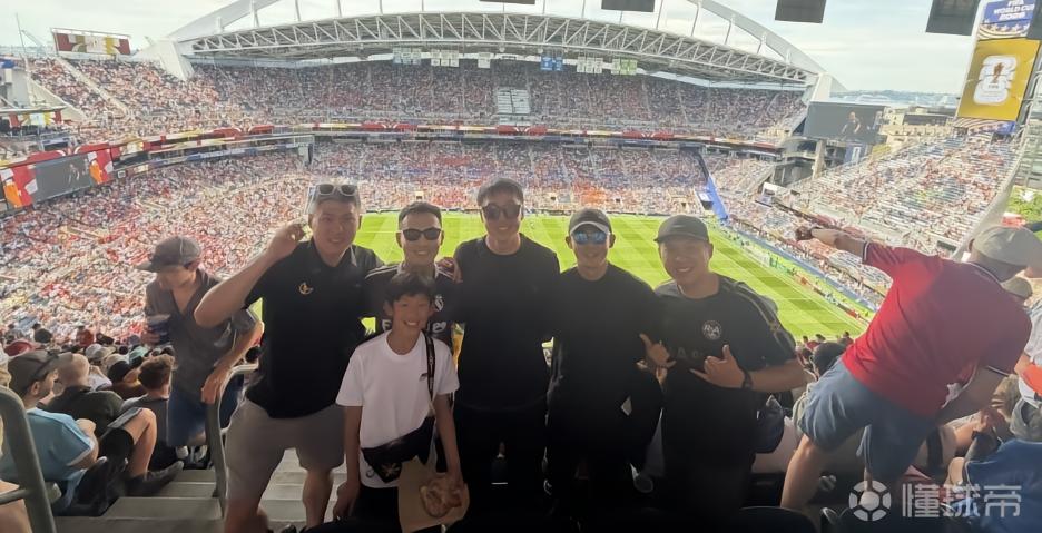 前国脚任航现场看世界杯：这么近那么远，梦想不该停止向前